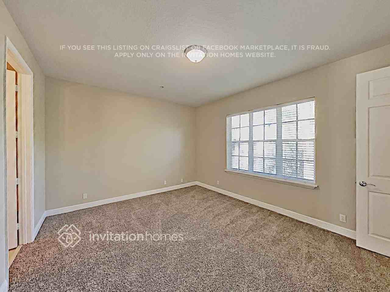 804 University Blvd - Photo 6 of 12