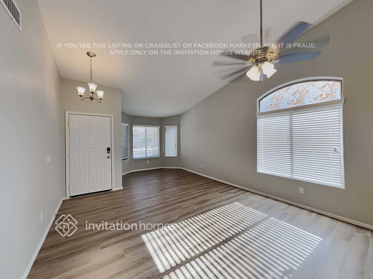 41960 W Michaels Dr - Photo 4 of 19