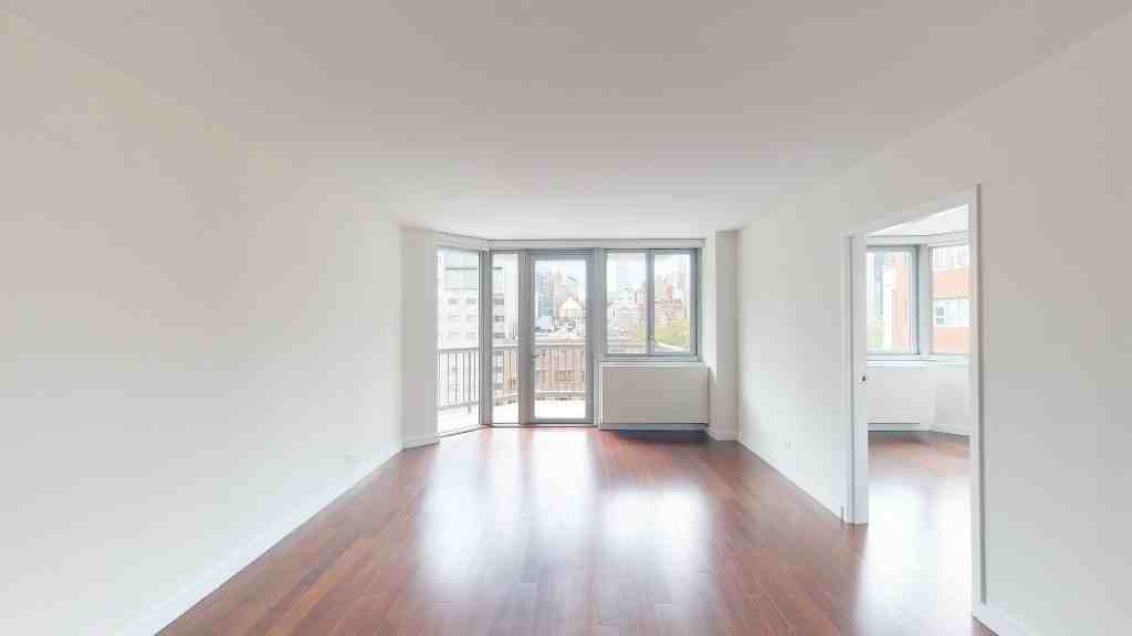 E 34th St #09N - Photo 2 of 14