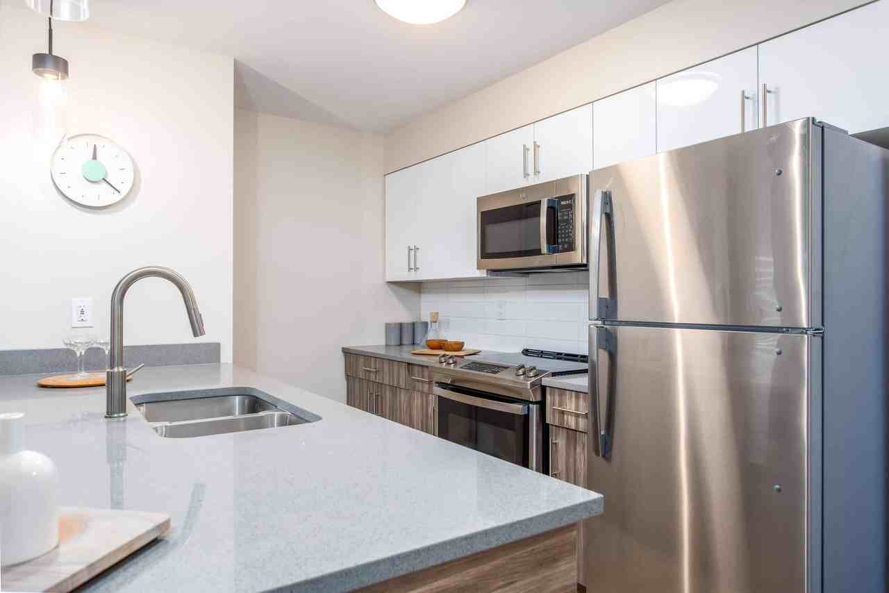 G17 Apartments at Tamarack - Photo 7 of 50