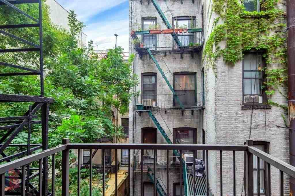 Mott St #19-20 - Photo 5 of 6