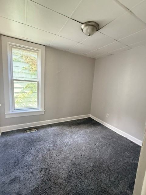 637 Western Ave - Photo 6 of 11