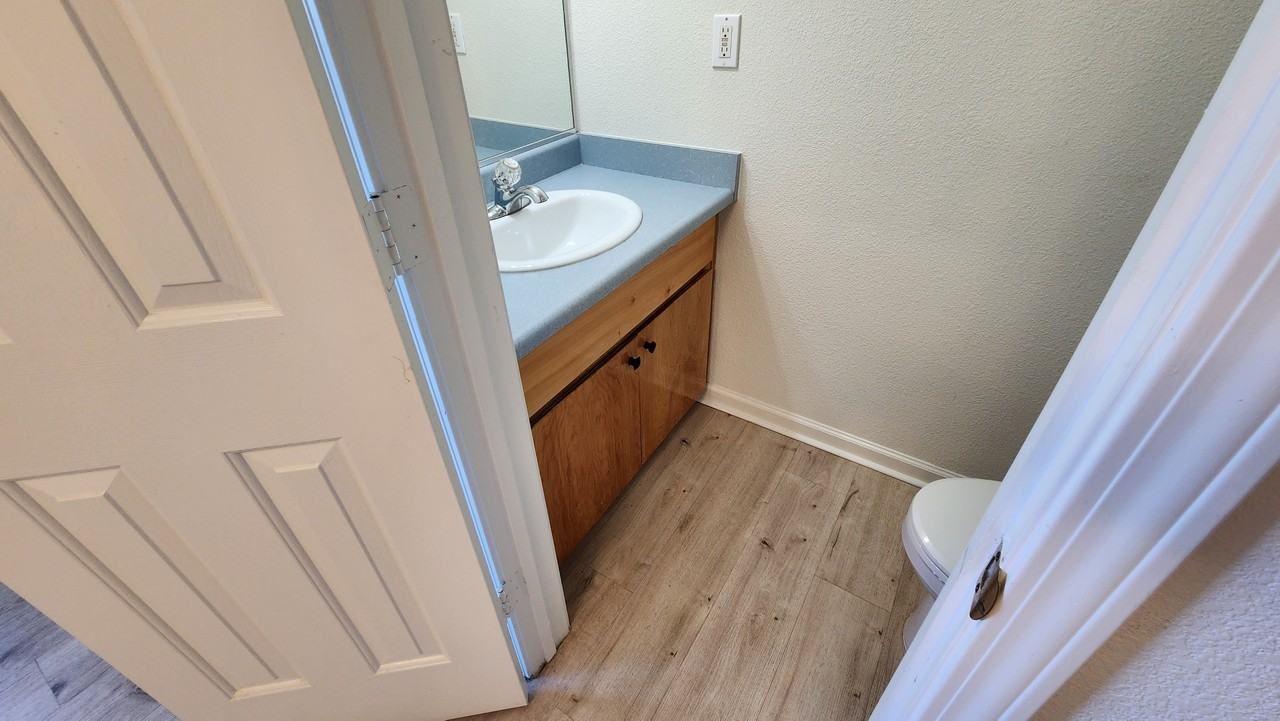 2530 Hartnell Ave #4 - Photo 6 of 20