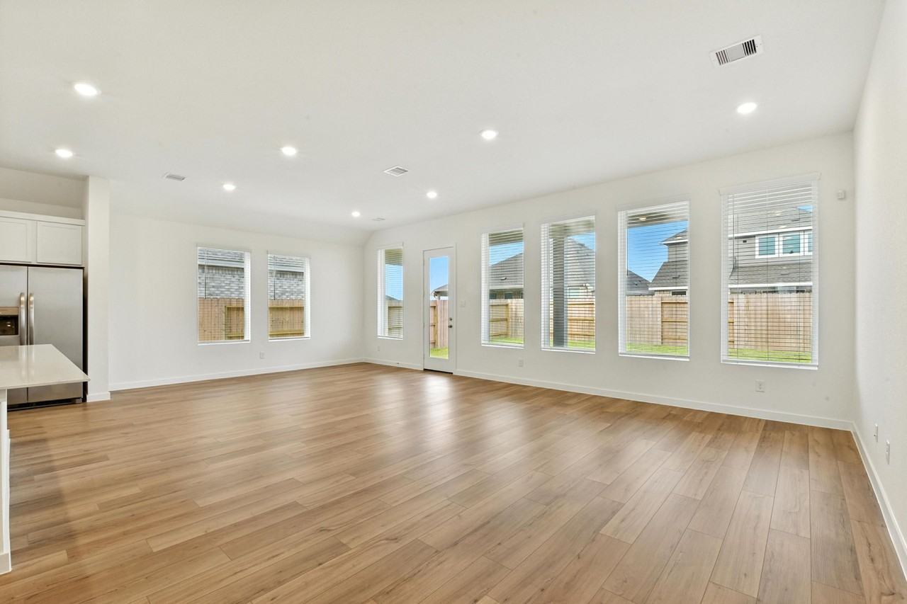2934 Palm Branch Dr #1 - Photo 5 of 10
