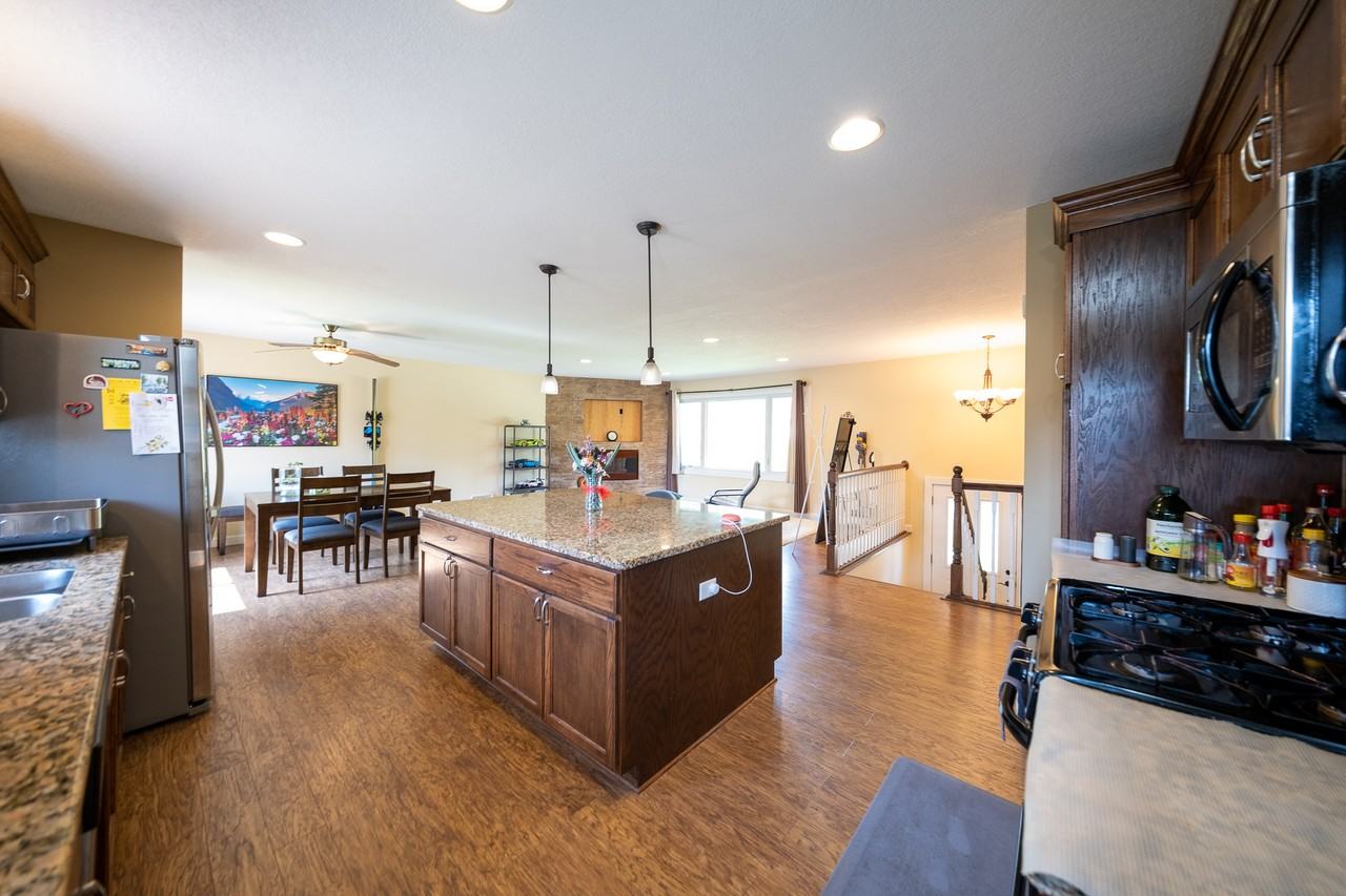 13124 Oakland Dr #1 - Photo 5 of 29