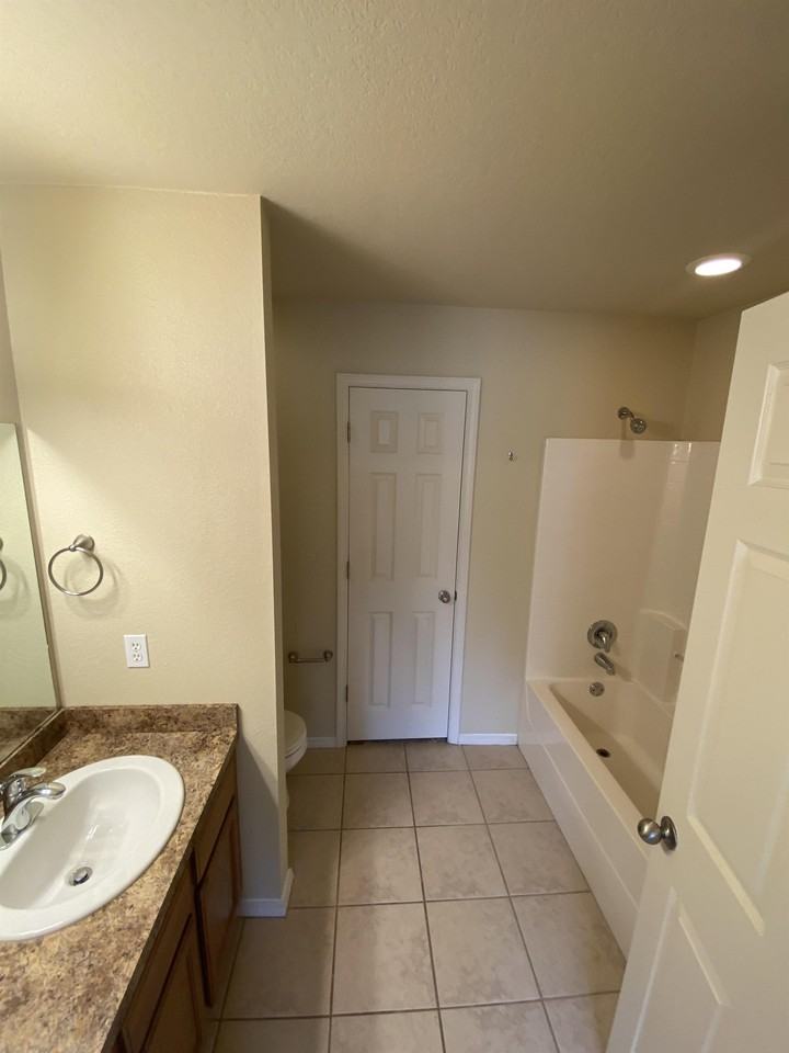 2825 Fairway Hamlet Ct #1 - Photo 7 of 8