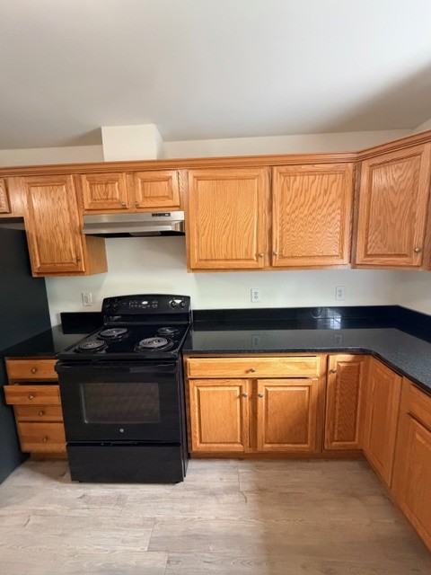 4 Cochran Way #4 - Photo 7 of 24