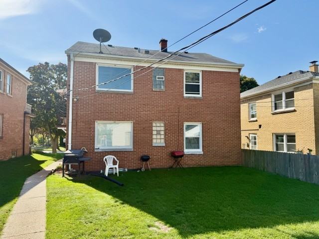 8306 W Center St Lowr - Photo 2 of 11