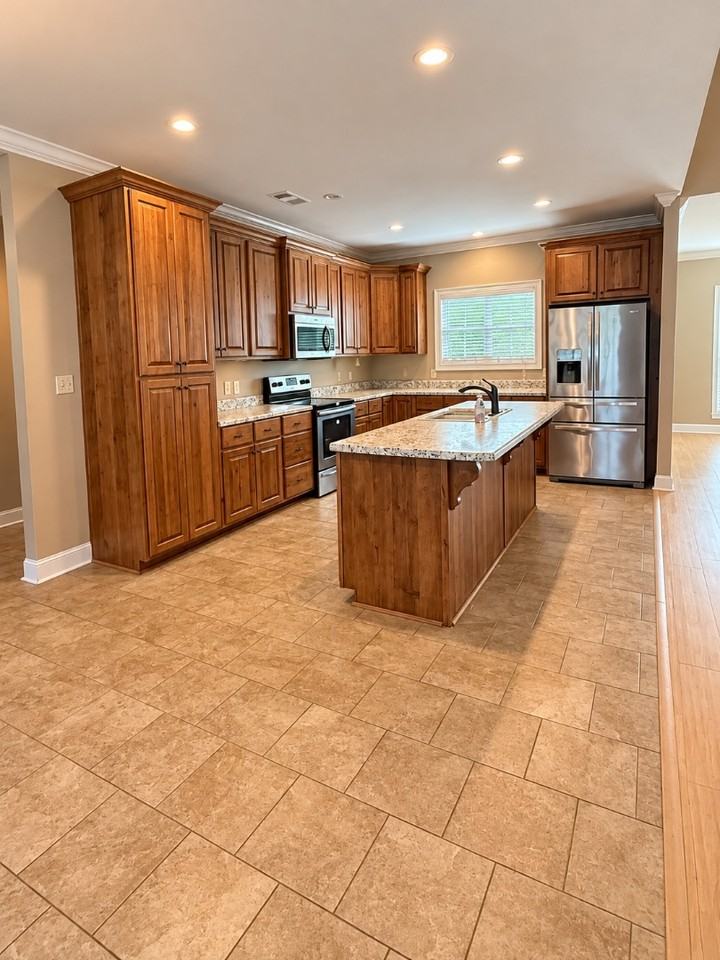 29 Lenox Ln - Photo 5 of 11
