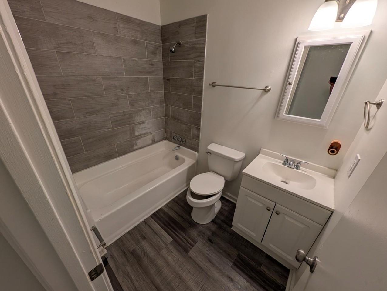107 Feldman Dr - Photo 5 of 14