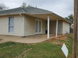 featured image of 808 E Forrest St