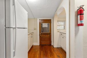 featured image of 290 Main St