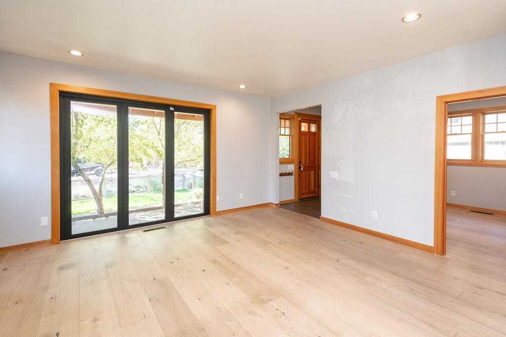 1252 Nw Ithaca Ave - Photo 6 of 11