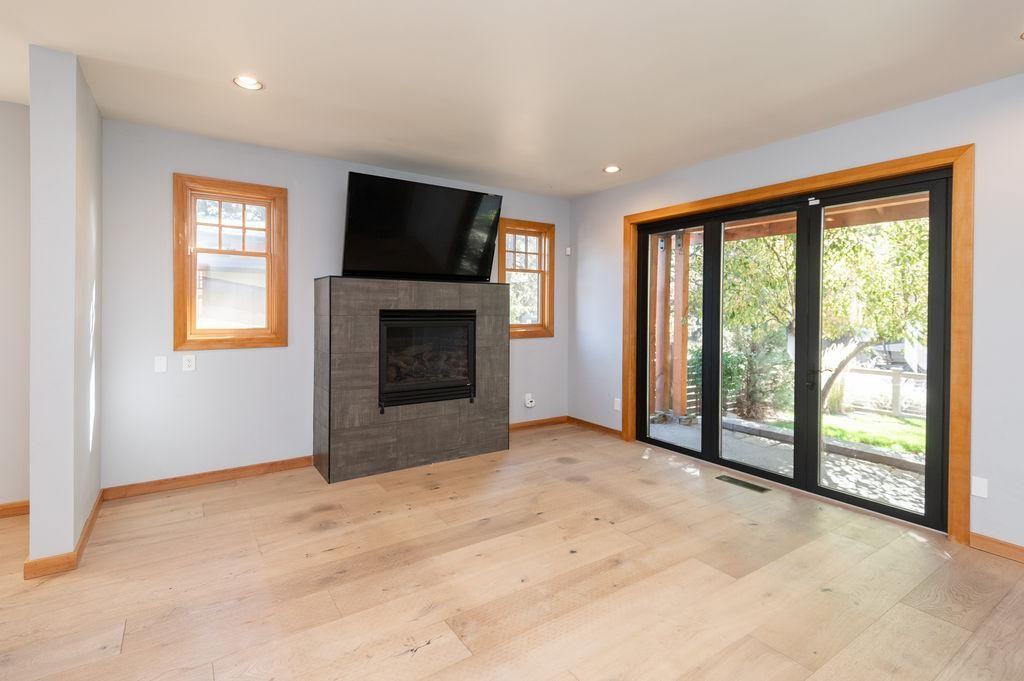 1252 Nw Ithaca Ave - Photo 7 of 11