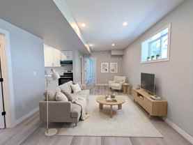 137 St George St - Photo 1 of 1