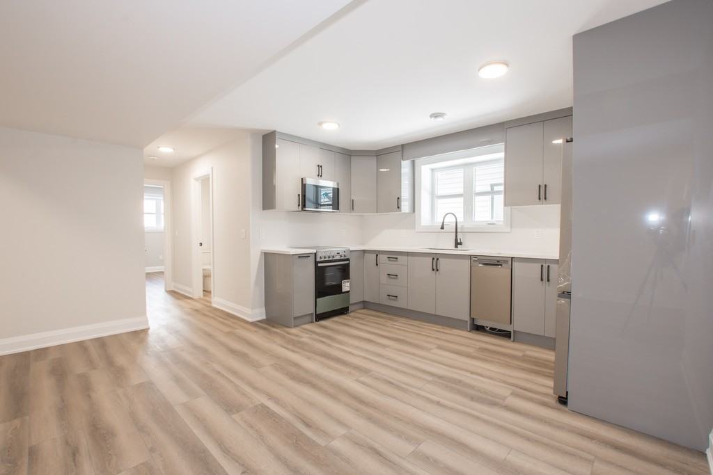 44 Hatter Ave - Photo 3 of 14