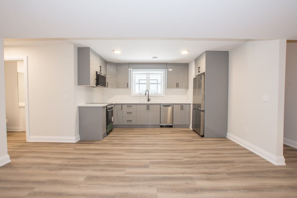 44 Hatter Ave - Photo 4 of 14