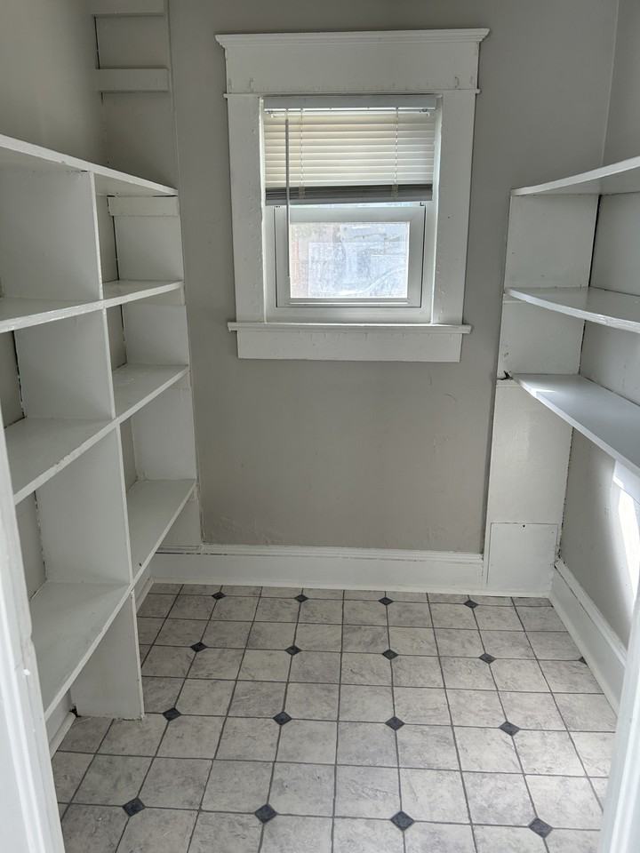 26 Jackson Ave #26 - Photo 5 of 10