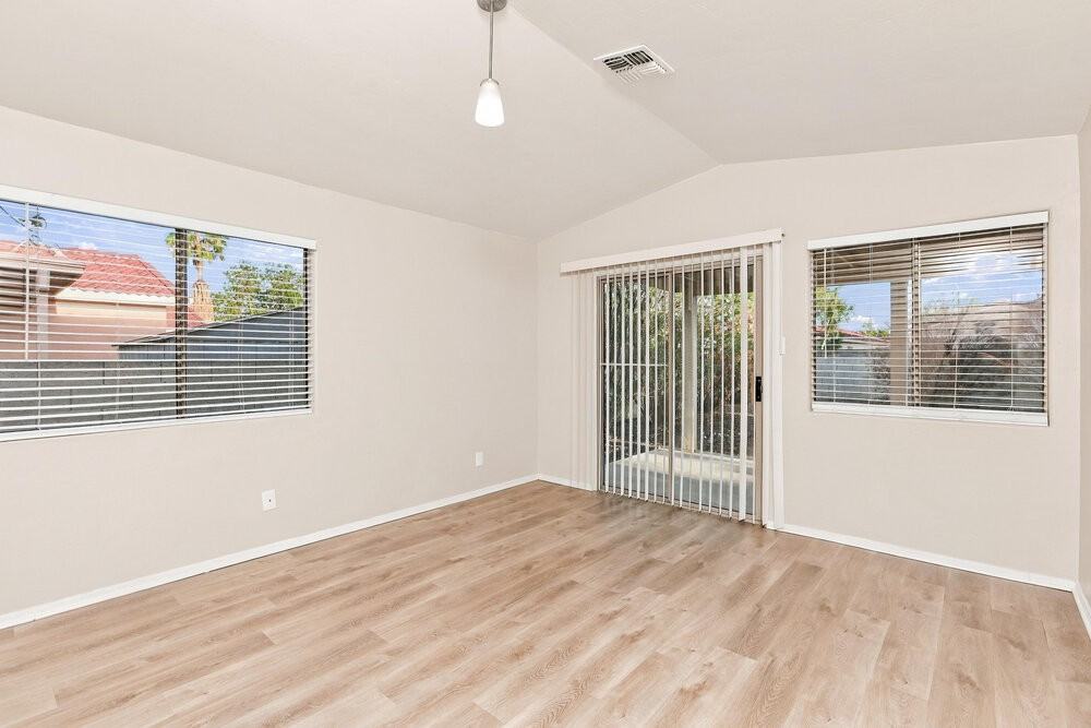6586 W Blythe Pl - Photo 6 of 16