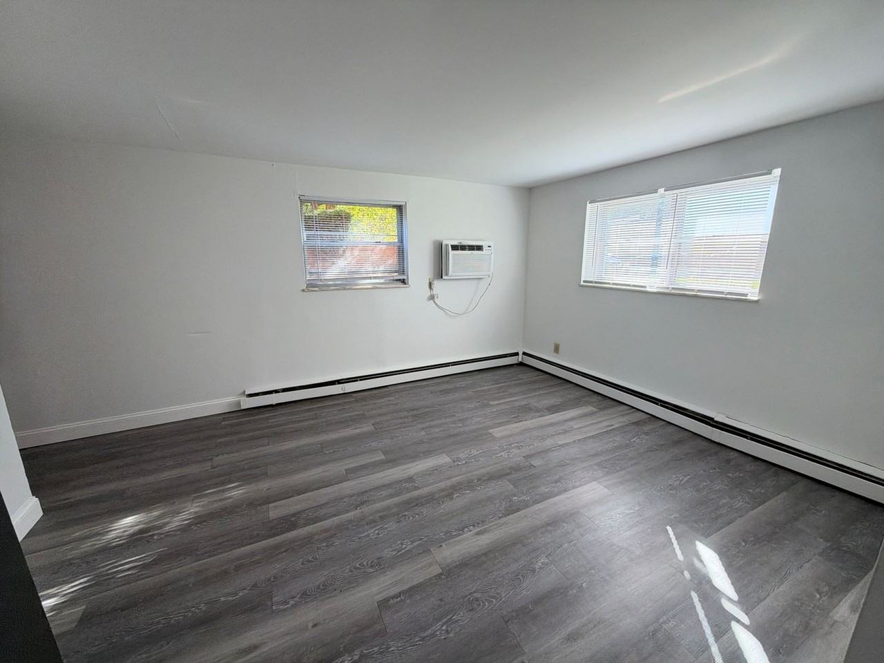 1472-1490 Neil Ave - Photo 5 of 8