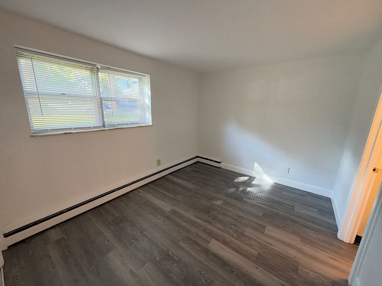 1472-1490 Neil Ave - Photo 6 of 8