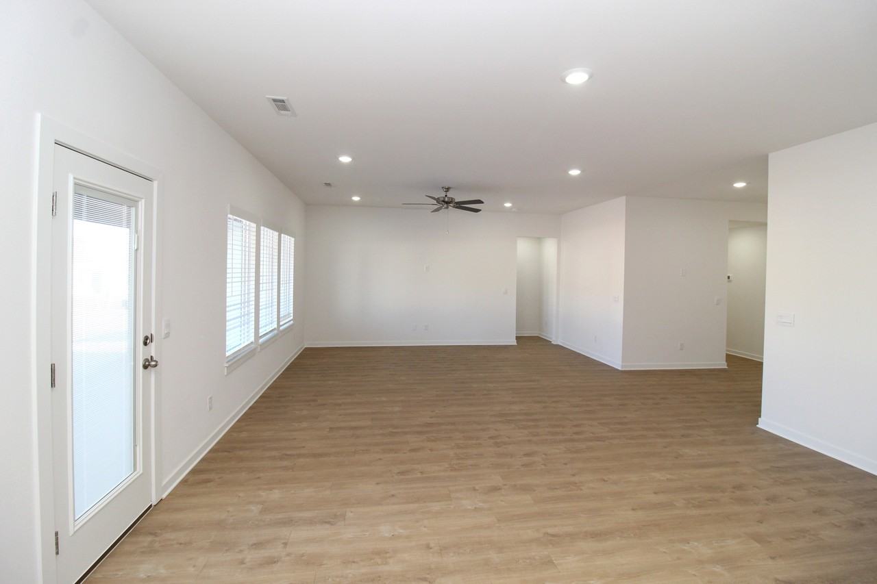 4554 W Canyon Run Dr #1 - Photo 5 of 25
