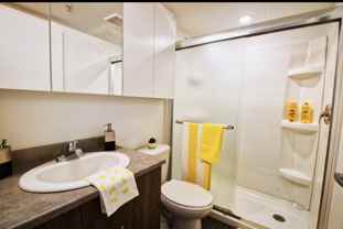 1661 Rue Berri - Photo 1 of 1