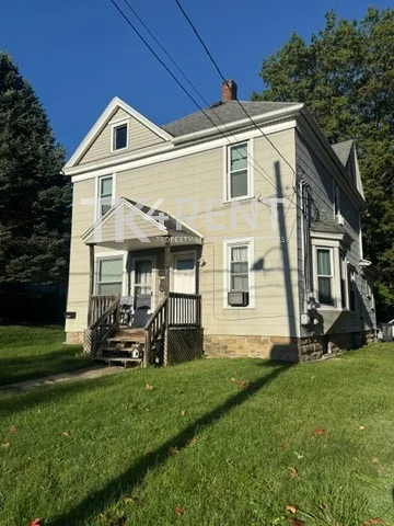 208 Broad St #B - Photo 2 of 16