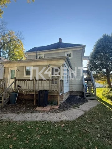 208 Broad St #B - Photo 6 of 16