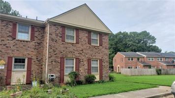 featured image of 387 Circuit Lane - 1UNIT F #1