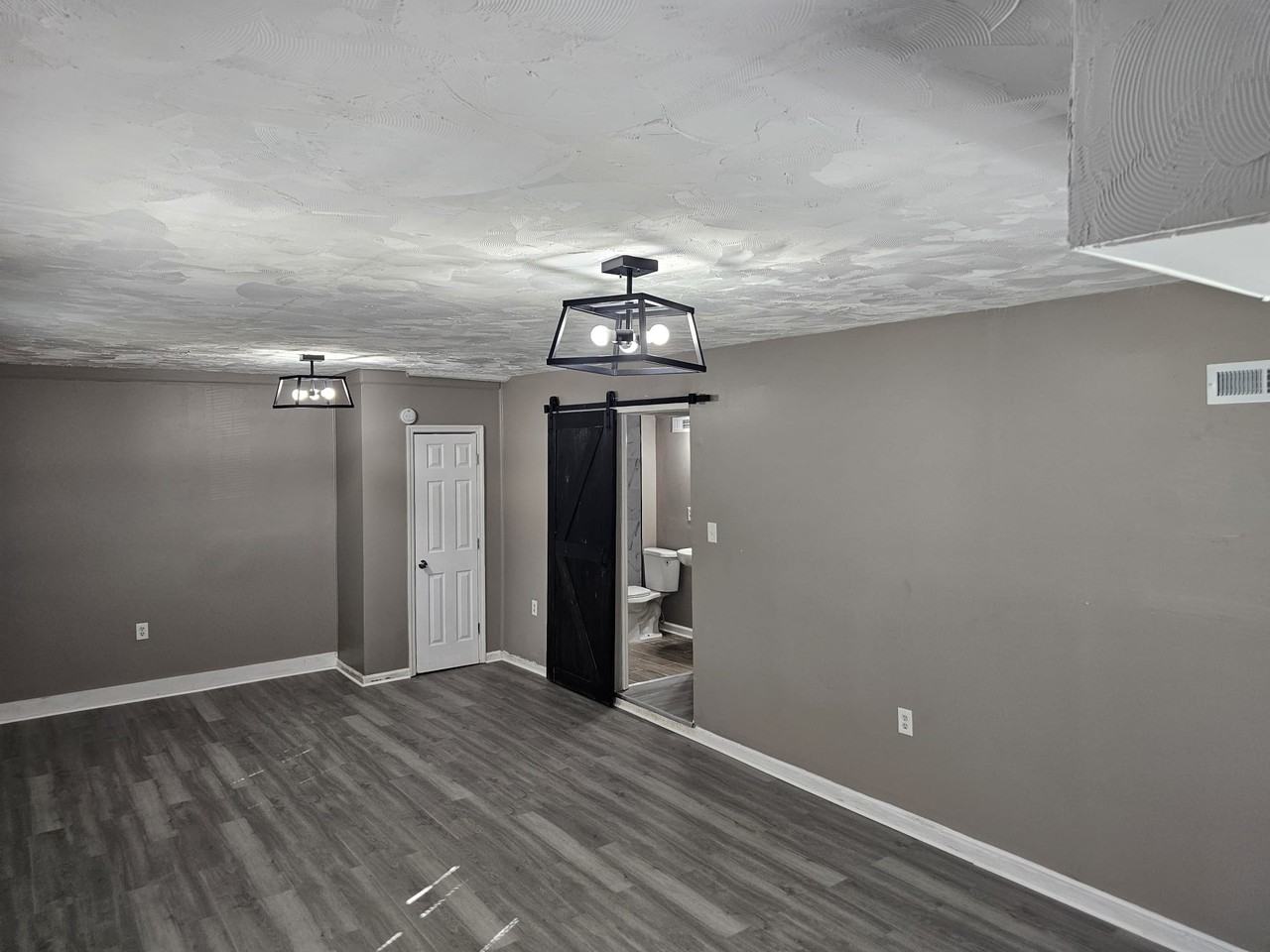3801 Valleydale Rd Nw #1 - Photo 5 of 18