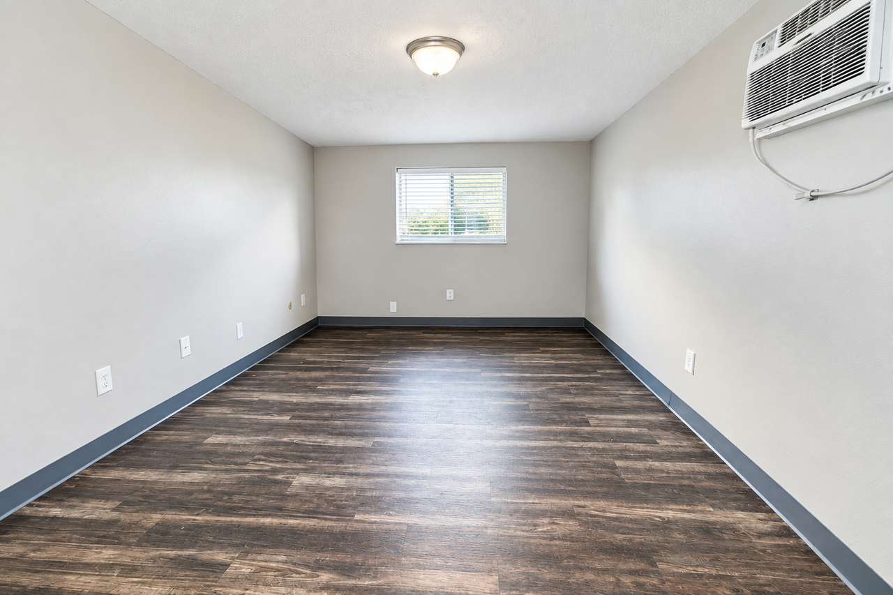 1345 WALNUT STREETAPT 115 #115 - Photo 5 of 7