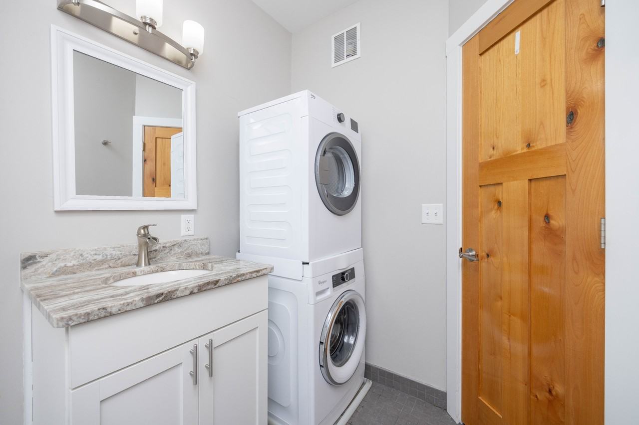 827 E University Ave #2 - Photo 6 of 16
