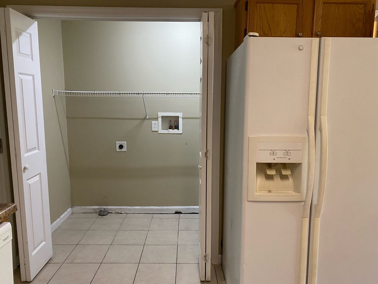 129 Shadowrock Dr #A - Photo 6 of 15