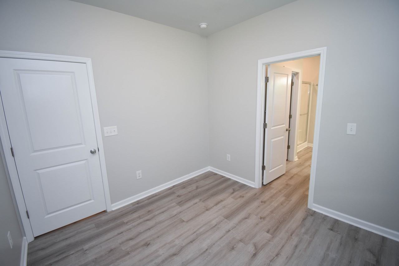 346 High Falls Dr #1 - Photo 4 of 23