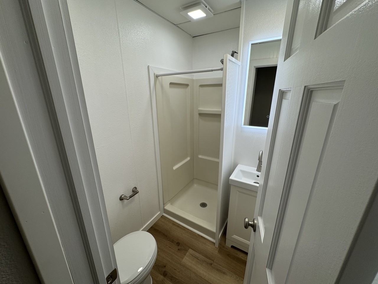 324 1/2 Platt St #3 - Photo 5 of 10