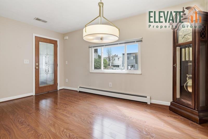 201 Taylor St #1 - Photo 5 of 18