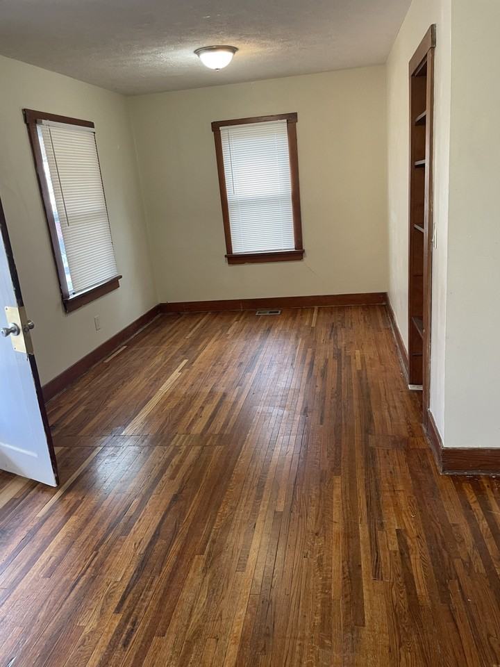 421 Charles St #1 - Photo 2 of 10