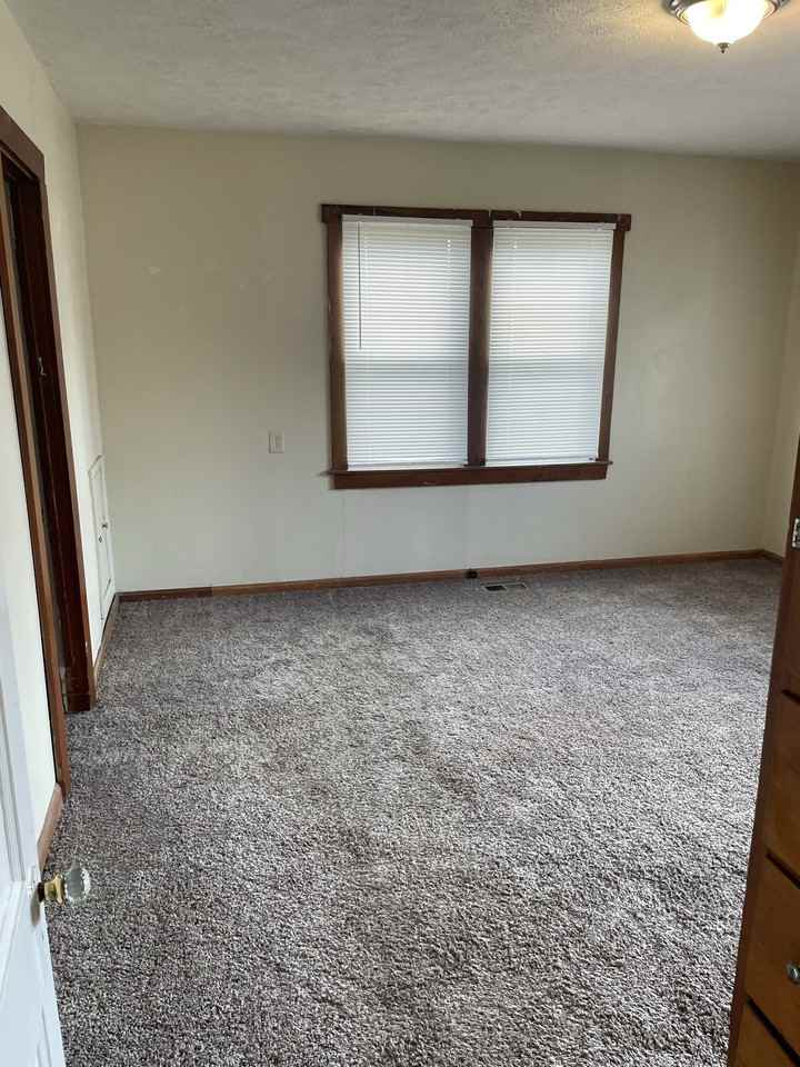 421 Charles St #1 - Photo 6 of 10
