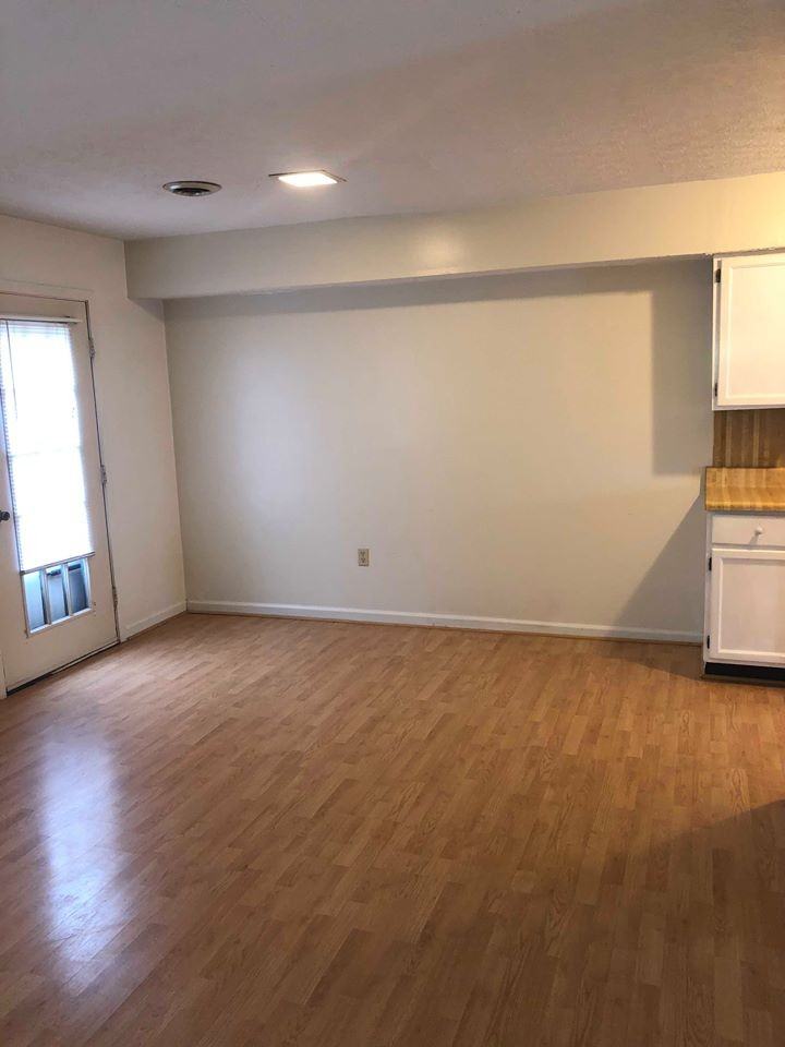 1726 Oshea St #B - Photo 2 of 30