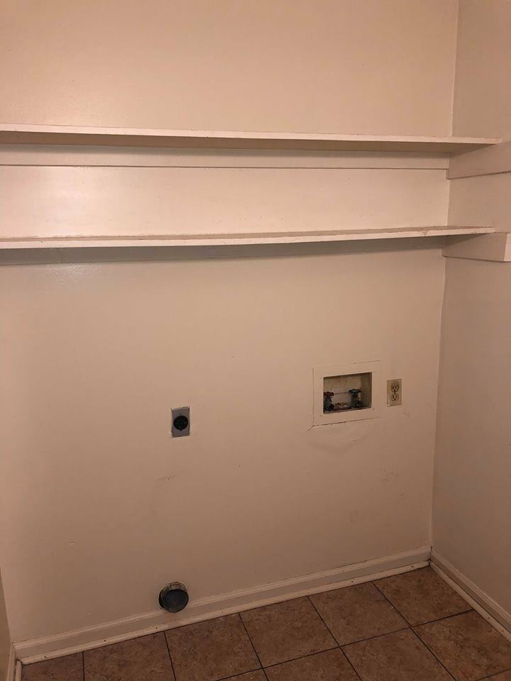 1726 Oshea St #B - Photo 4 of 30