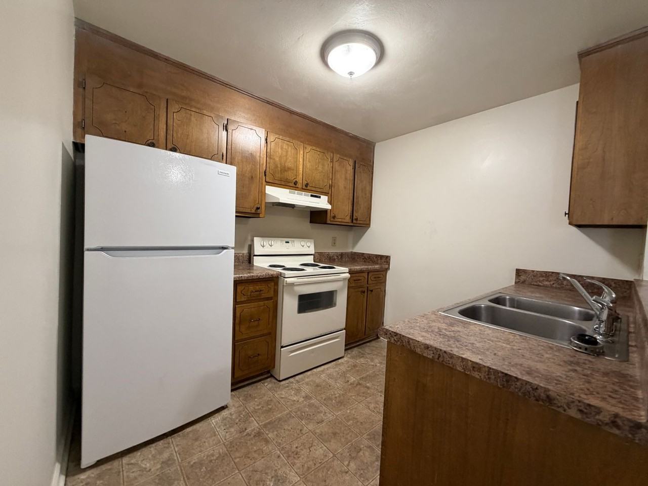 Clement West - Photo 6 of 15