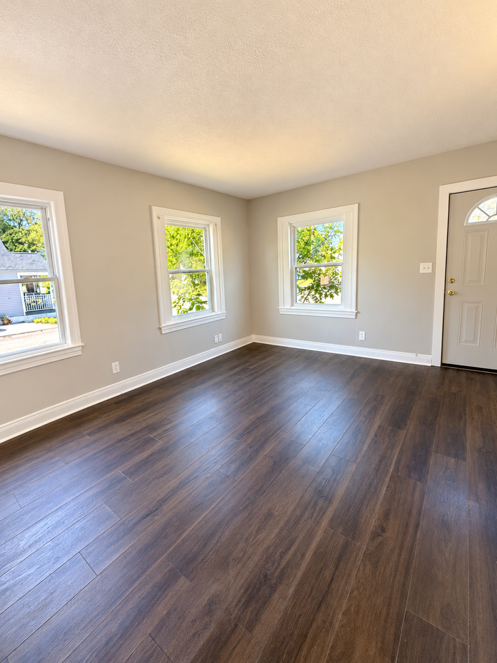 834 Camden Ave #1 - Photo 2 of 17