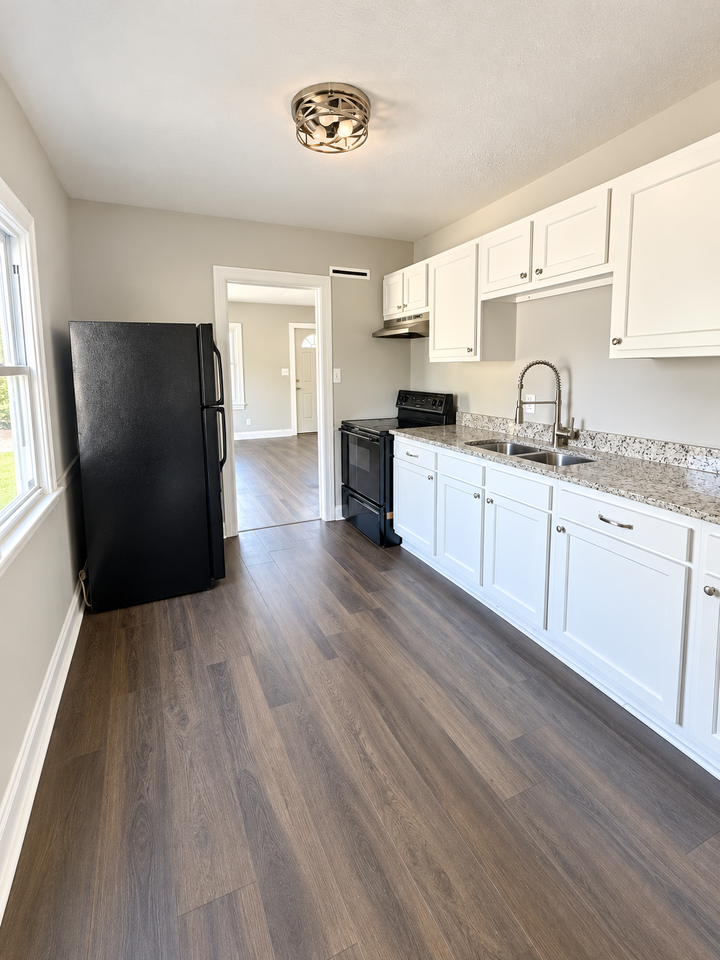 834 Camden Ave #1 - Photo 6 of 17