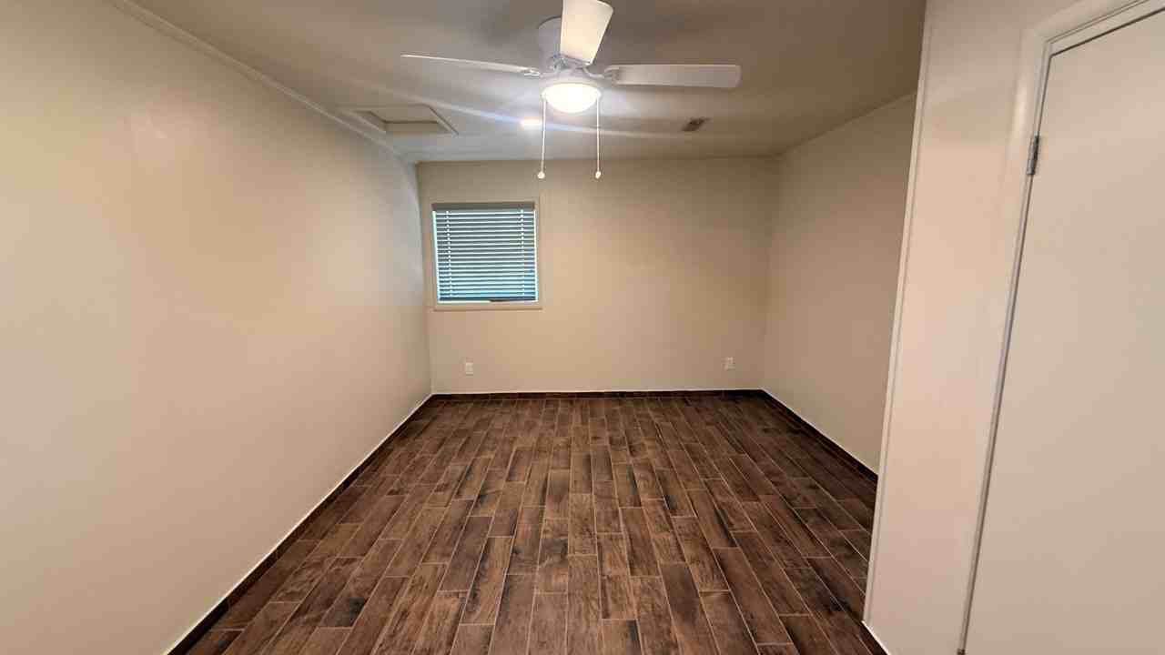 113 Whitney Ave Ne #1 - Photo 7 of 12