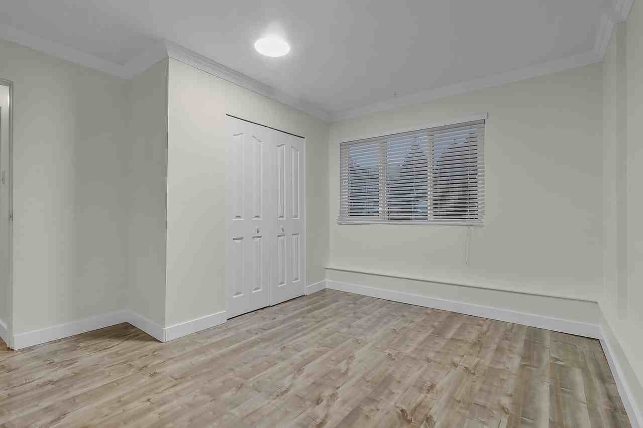 1226 Barberry Drive - Photo 6 of 15