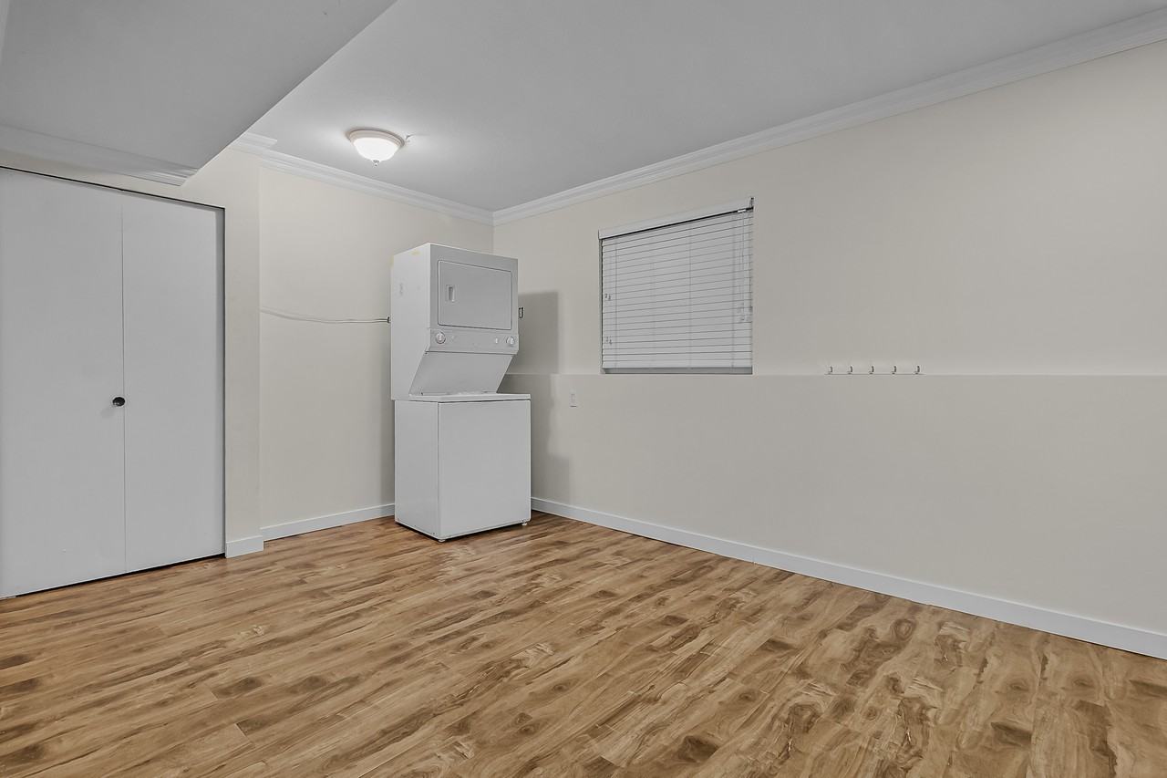 1226 Barberry Drive - Photo 4 of 15
