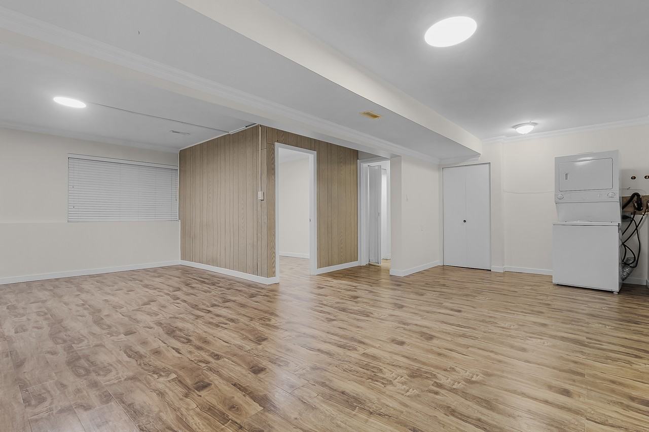 1226 Barberry Drive - Photo 2 of 15