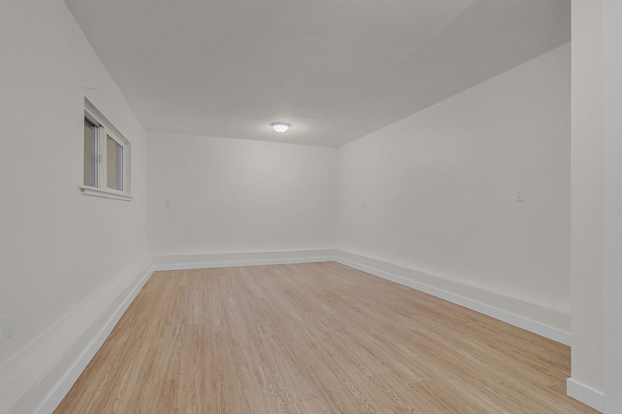 1226 Barberry Drive - Photo 7 of 15
