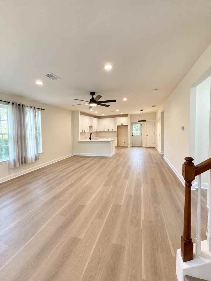 3282 Hartwell St #1 - Photo 2 of 14